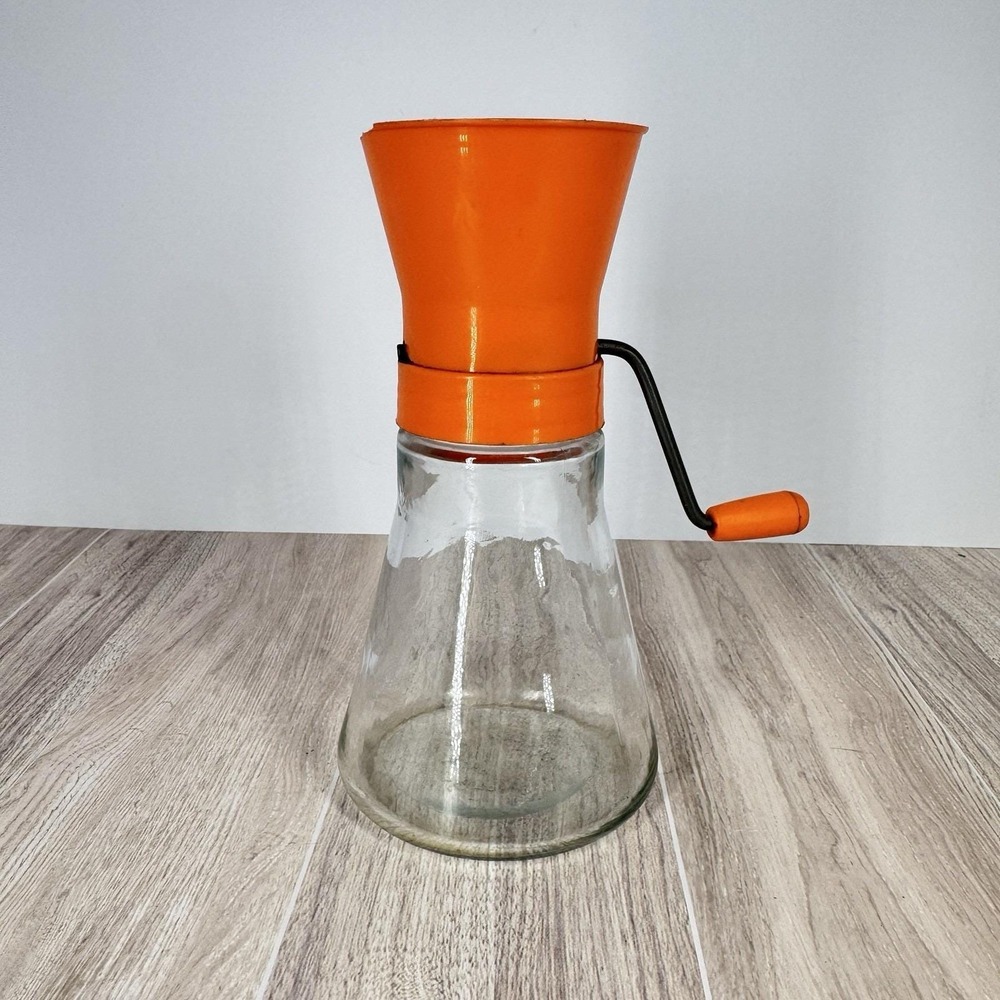 Androck Nut Chopper Grinder Glass‎ Jar Orange Plastic Top Hand Crank USA READ